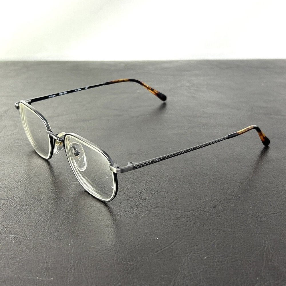 Nikon Dura Titan DT 4206 0142 , Vintage 90s black rectangle eyeglasses frames